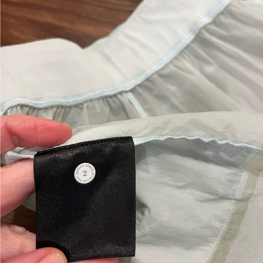 Lululemon Step Out Short Size 2 Ocean Air OCNA 3"Water Repellent - Picture 11 of 13